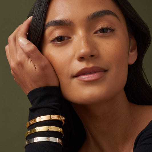 Insignia 9ct Solid Gold Bangle