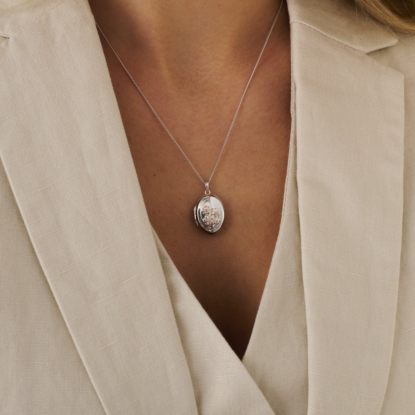 Nature's Wonder Sterling Silver Forget-Me-Not Locket