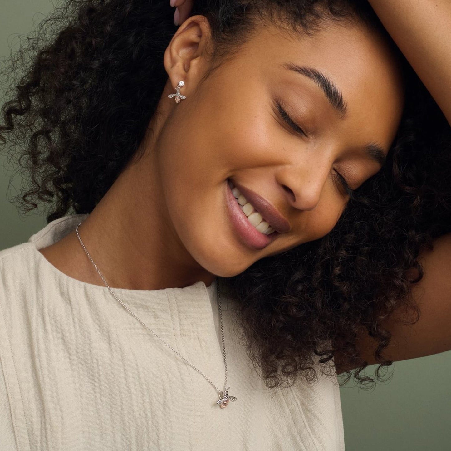 Nature's Wonder Sterling Silver Honey Bee Pendant