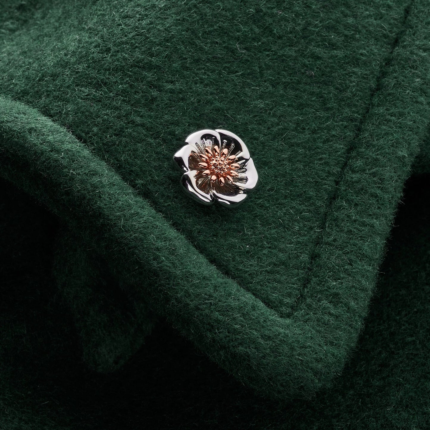 Clogau® Poppy Pin Badge