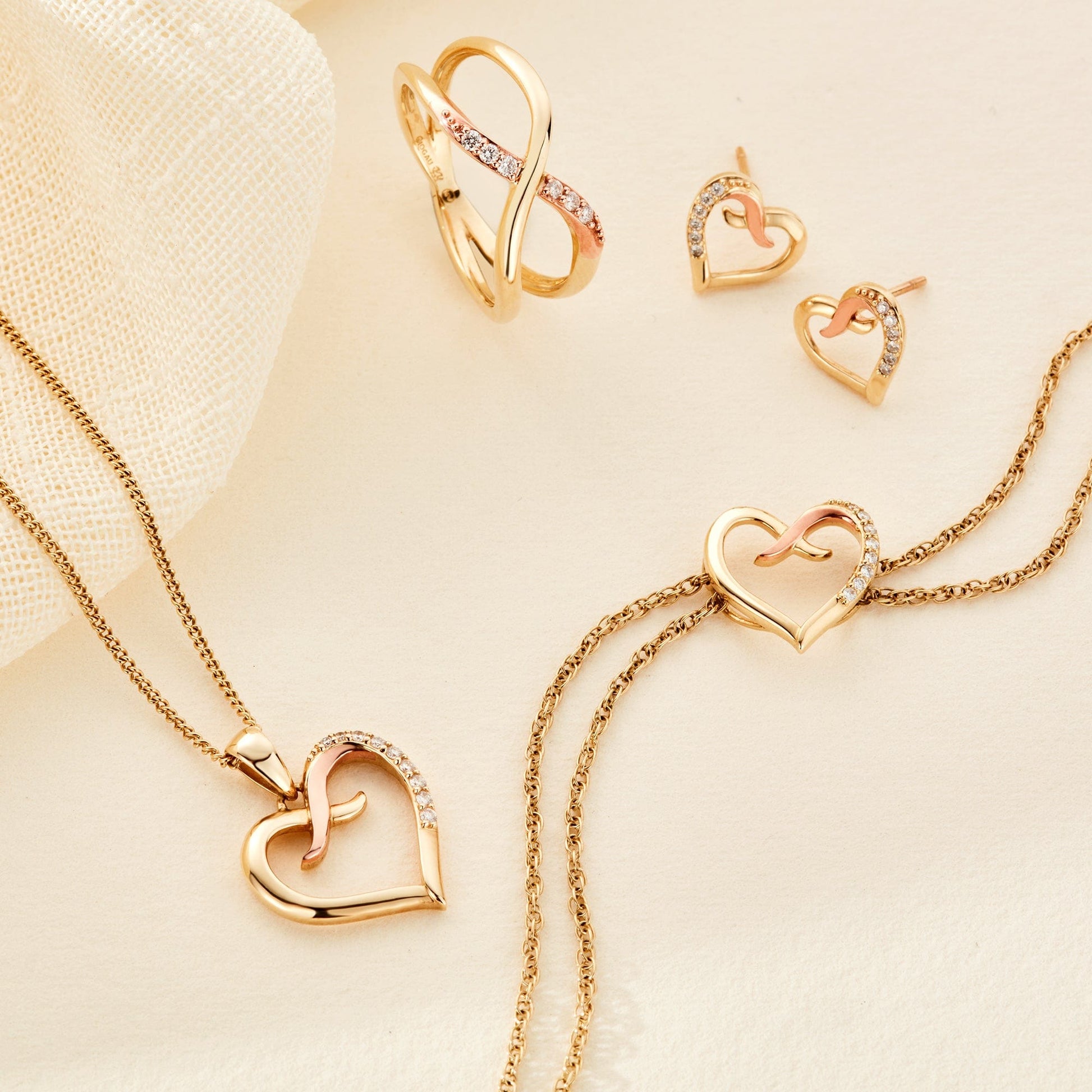 Forever Yours 9ct Solid Gold Kiss Pendant with Diamonds