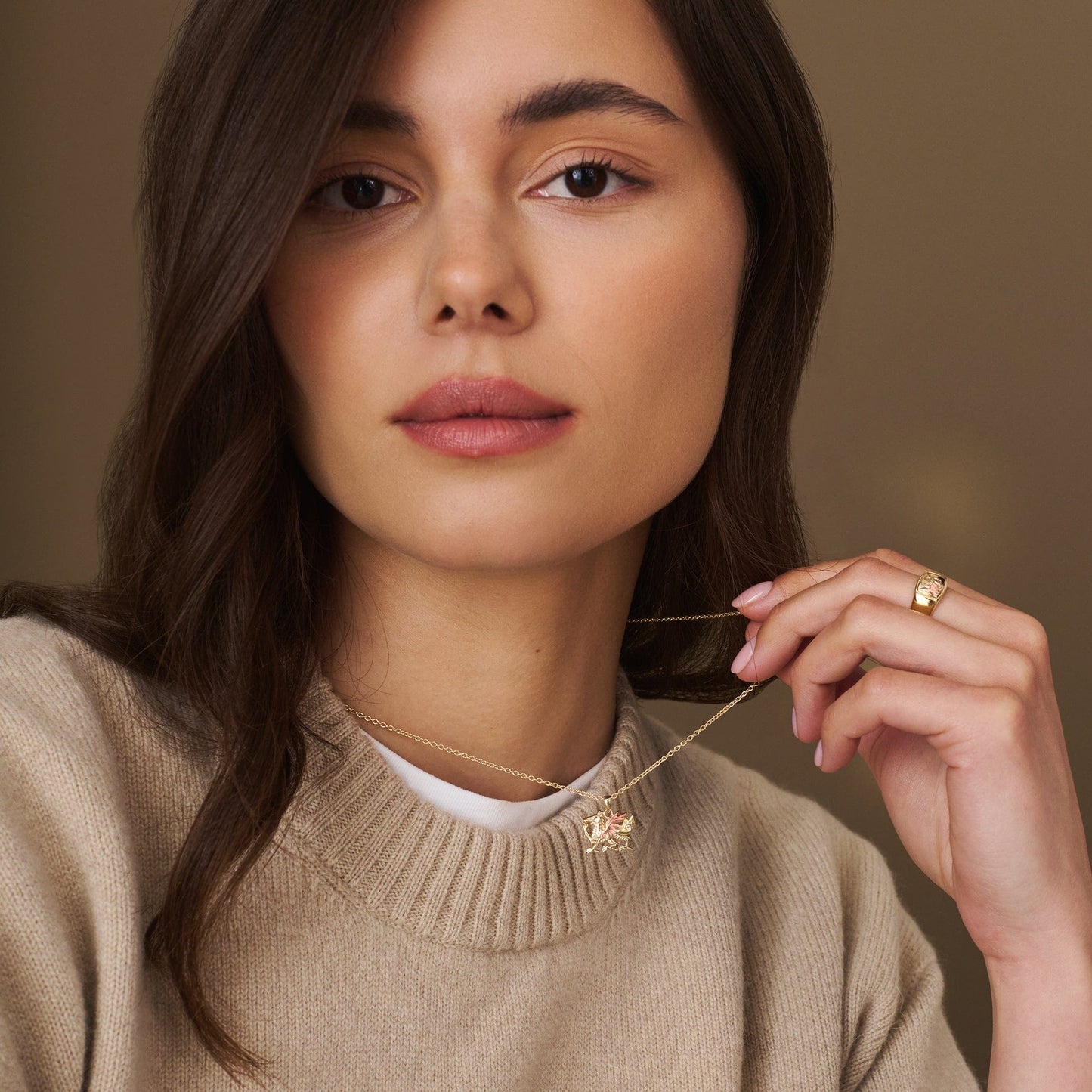 Royal Clogau® 9ct Solid Gold Welsh Dragon Pendant