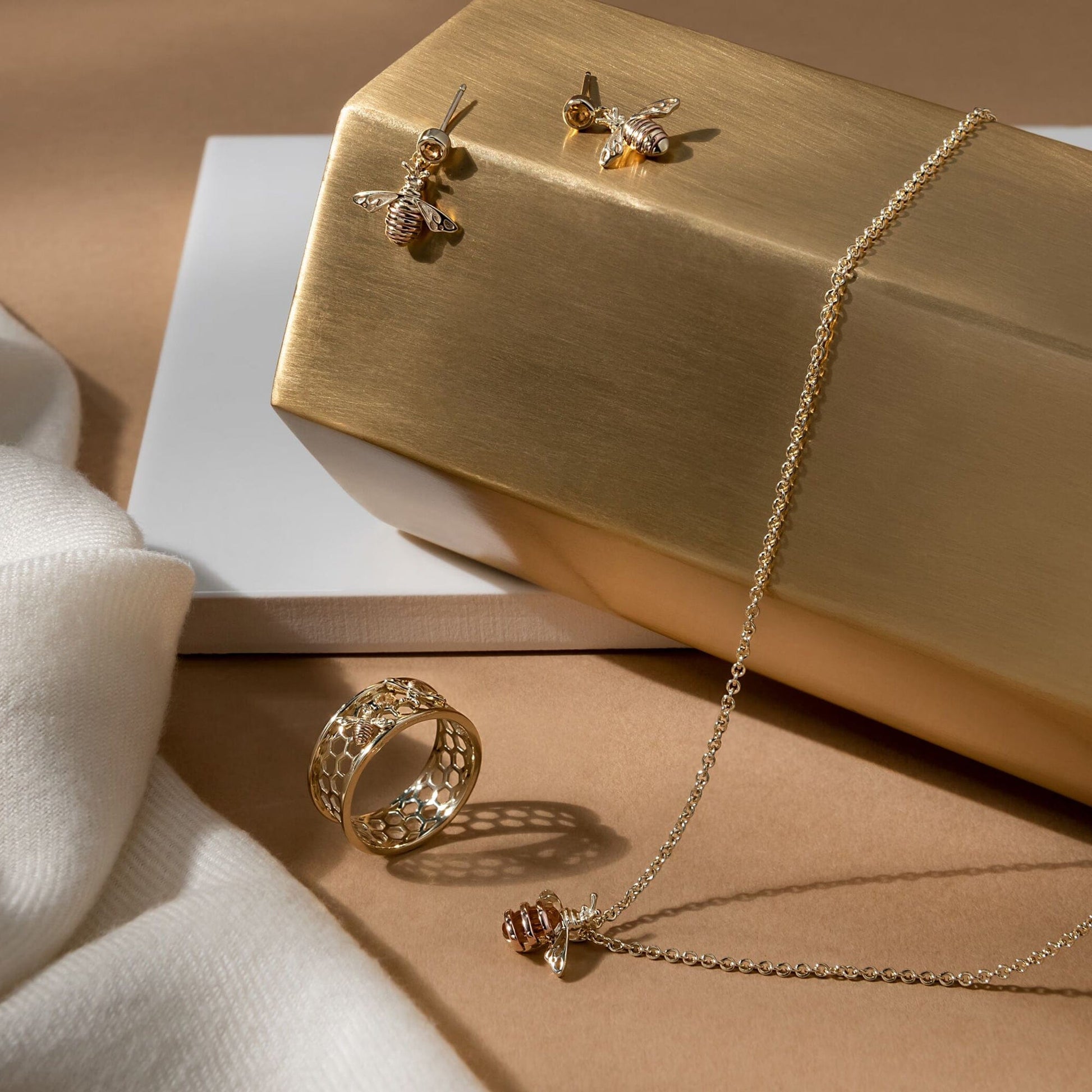 Nature's Wonder 9ct Solid Gold Honey Bee Drop Earrings with Citrine