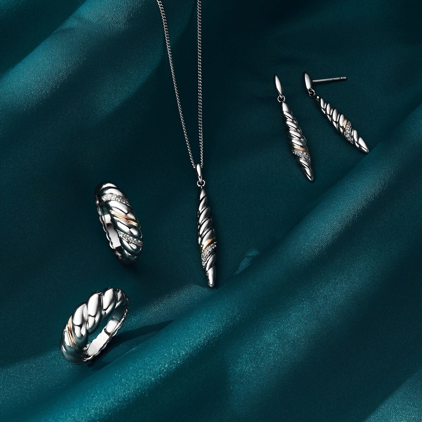 Lover’s Twist Silver Ring