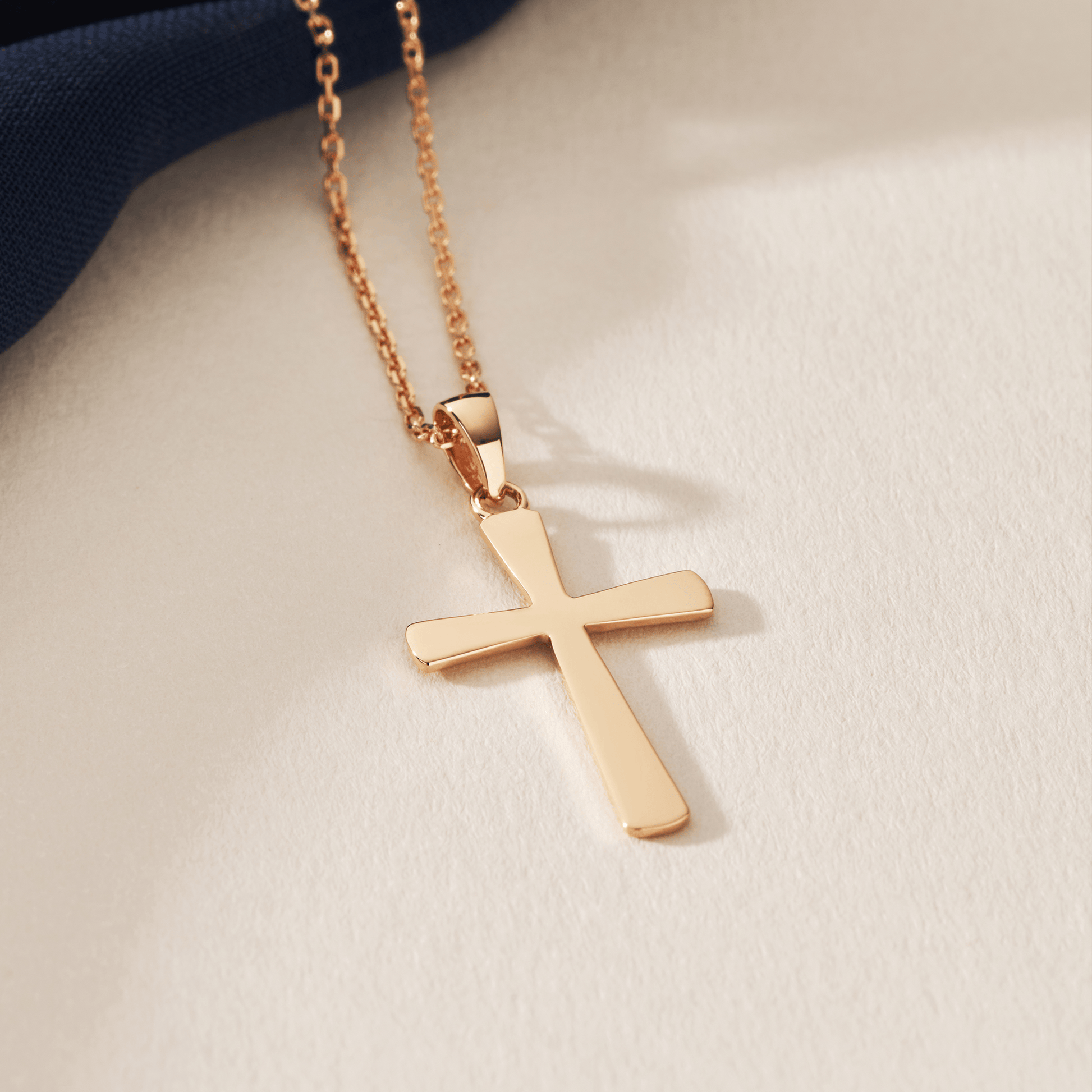 Tree of Life® 18ct Solid Gold 1854 Blend Cross Pendant