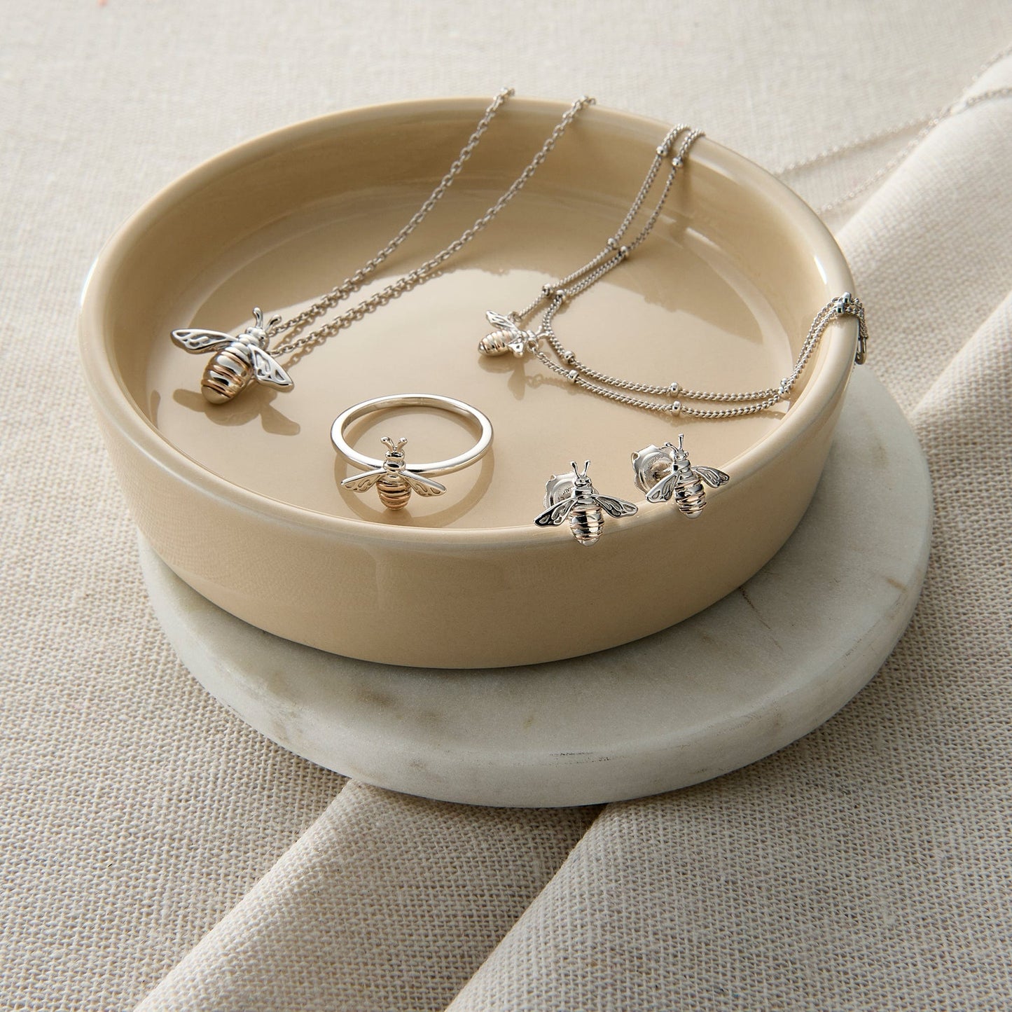Nature's Wonder Sterling Silver Honey Bee Pendant