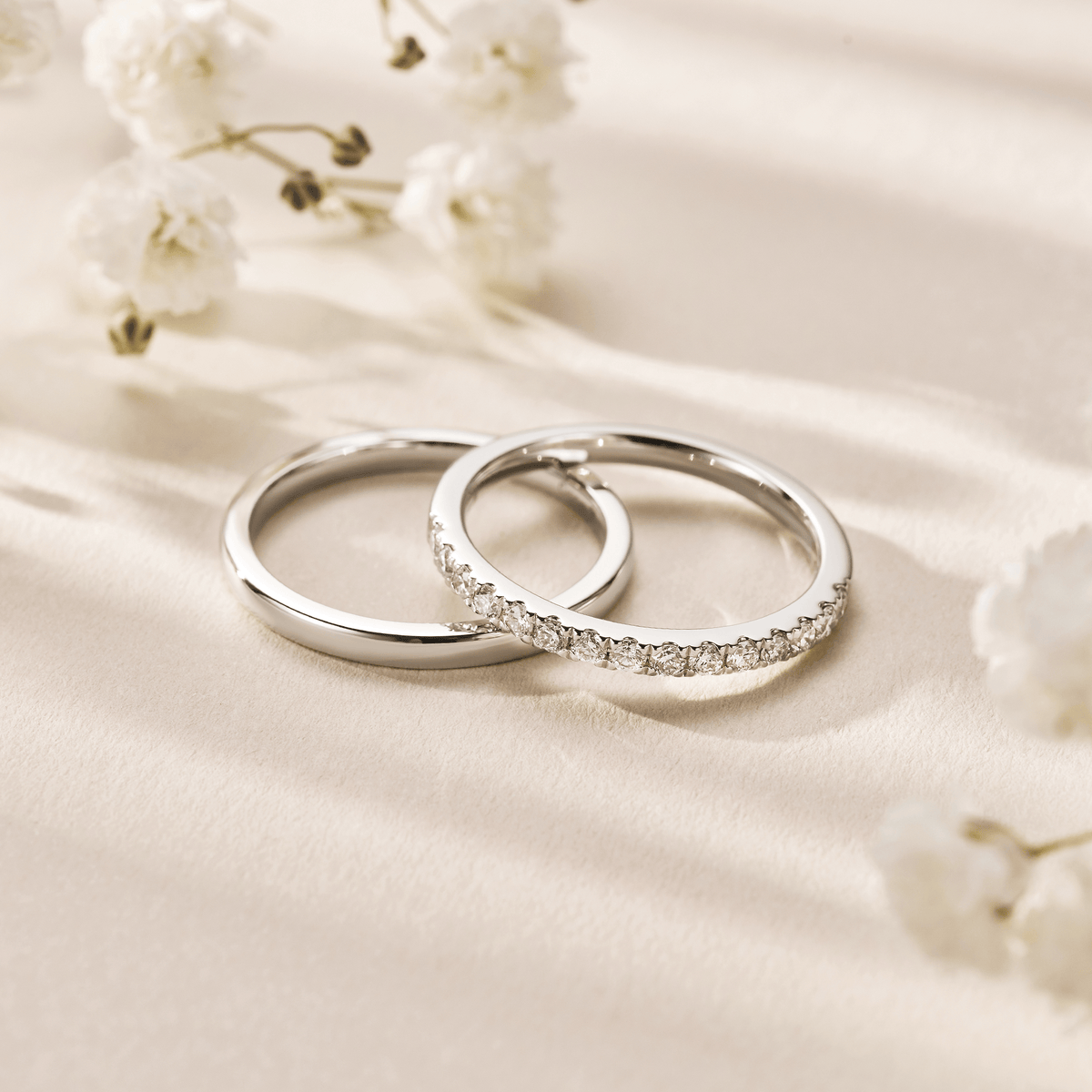 18ct White Gold Celebration Wedding Ring