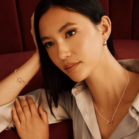 Insignia 9ct Solid Gold Linked Ring Necklace