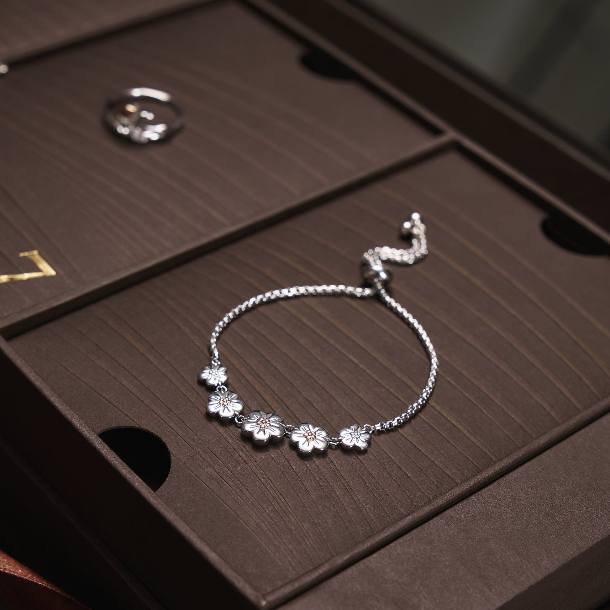 12 Days of Clogau Gift Box